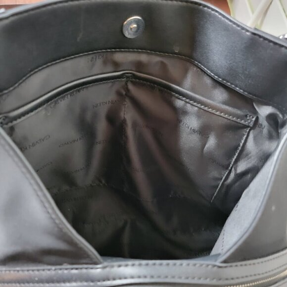 Calvin Klein Reyna 3-Compartment Shoulder Satchel - Great for Organizing - Picture 7 of 12